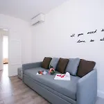 Royale דירה