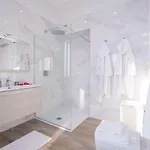 Royale