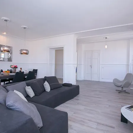 Apartamento Royale